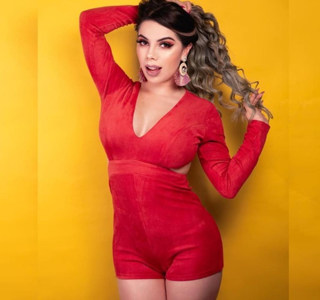 Lizbeth Rodríguez celebra 7 millones de seguidores con sensual foto, El Siglo de Torreón