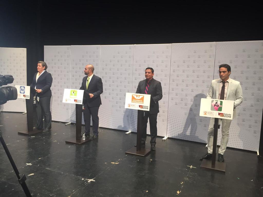 Participan 4 de 7 candidatos a la alcaldía de Gómez Palacio en debate. Noticias en tiempo real