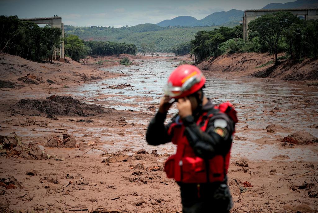 Justicia brasileña elevará multa a minera si no presenta informe técnico. Noticias en tiempo real