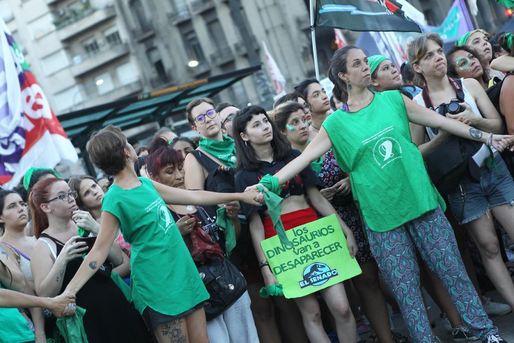 Resurge la marea verde para legalizar el aborto en Argentina. Noticias en tiempo real