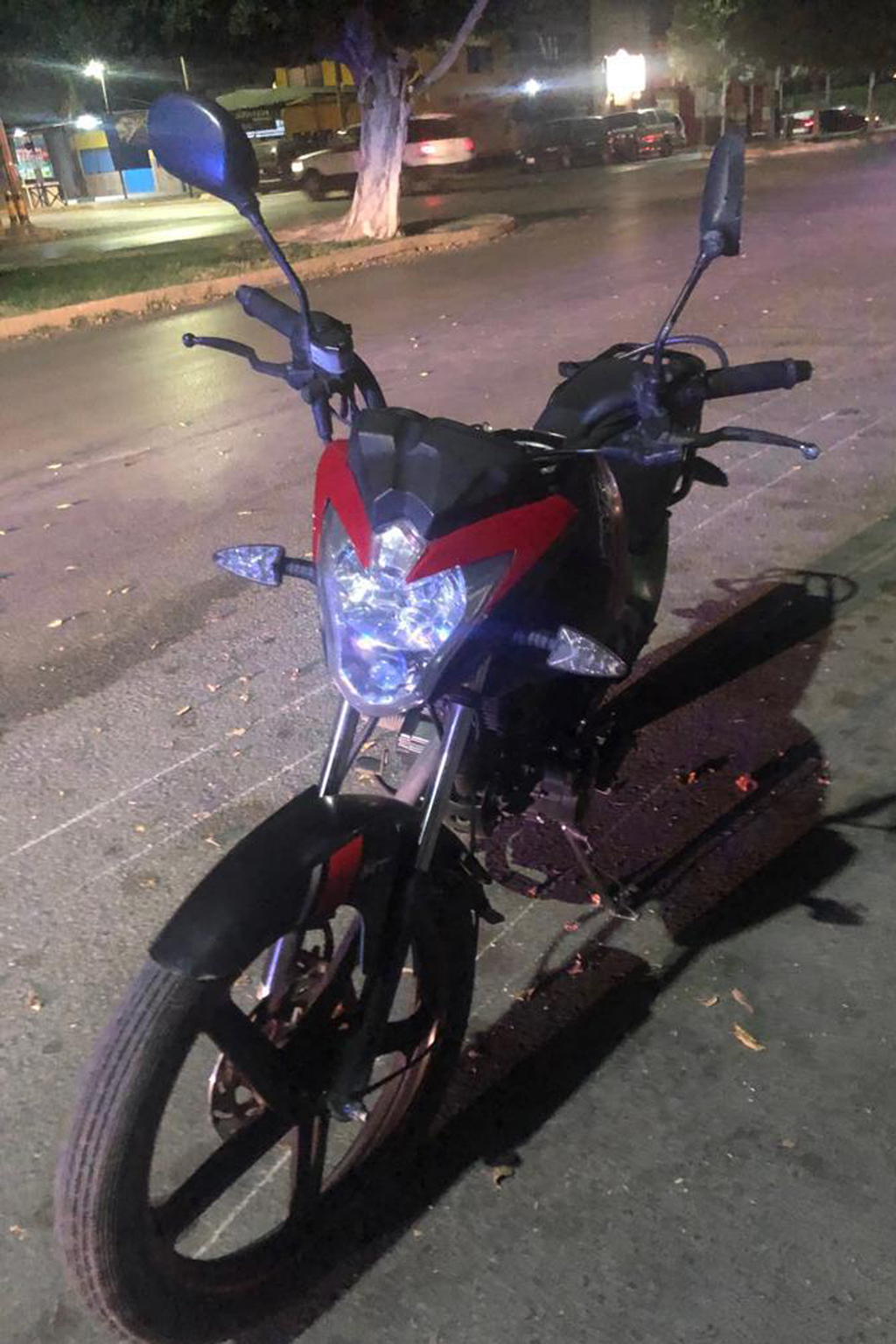 Chocan dos motocicletas en Torreón. Noticias en tiempo real