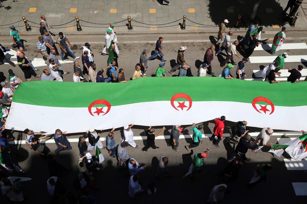 Aplazan las elecciones presidenciales en Argelia. Noticias en tiempo real