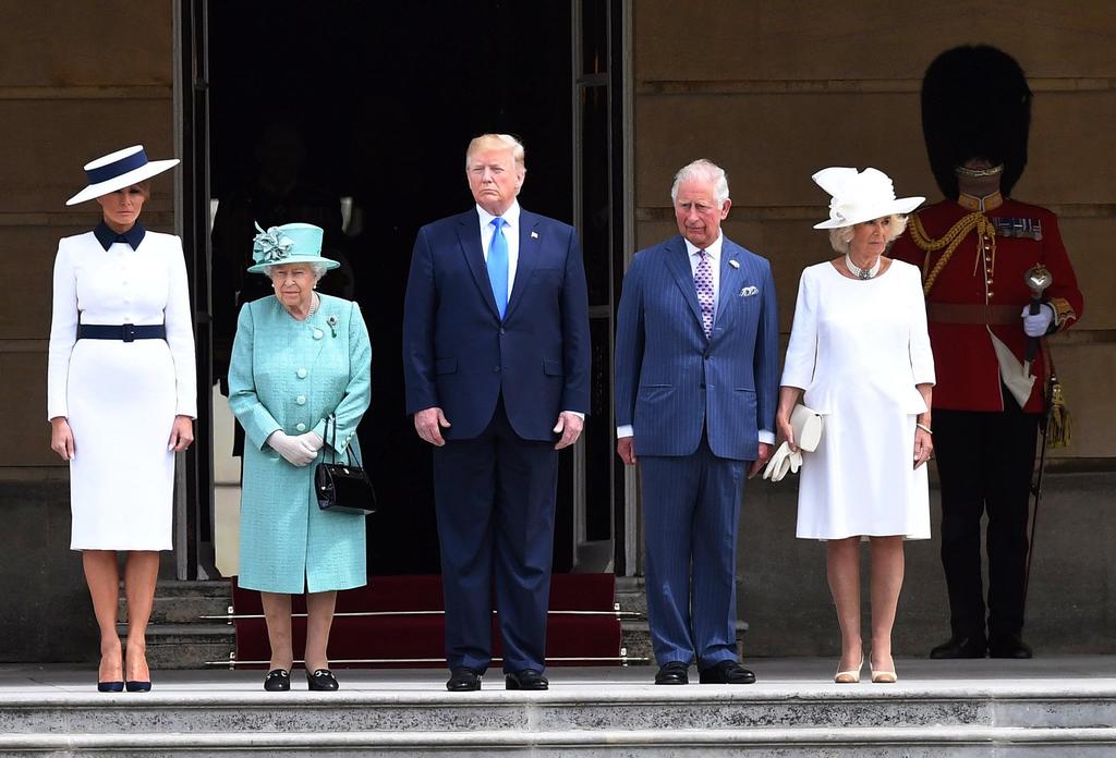 Isabel II recibe a Trump en el palacio de Buckingham. Noticias en tiempo real