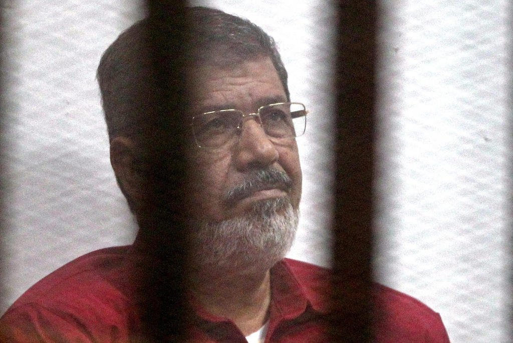 Muere el expresidente egipcio Mohamed Mursi durante sesión en tribunal. Noticias en tiempo real