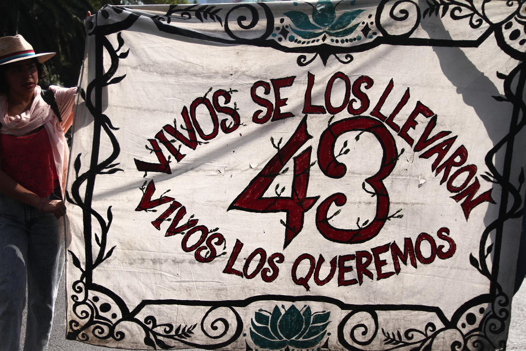 Demandan fiscal especial para Caso Ayotzinapa. Noticias en tiempo real