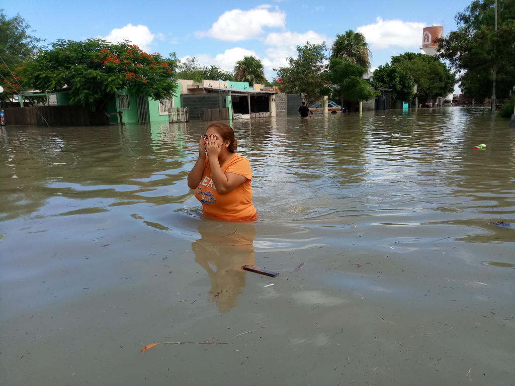 Inunda tromba 67 colonias en Reynosa. Noticias en tiempo real