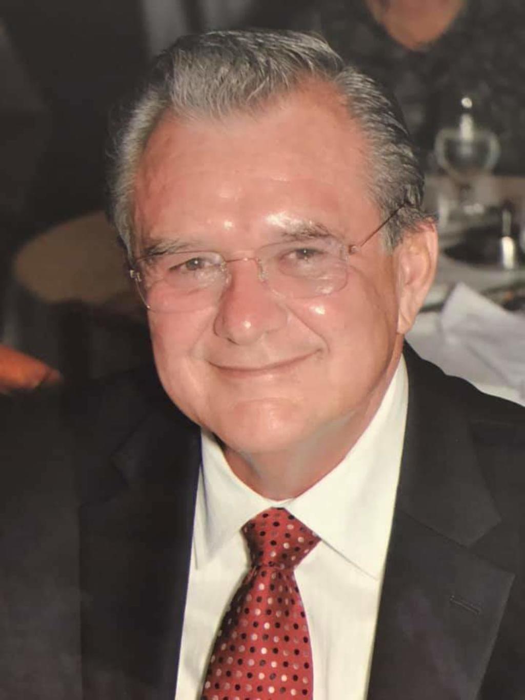Fallece don Héctor Fernández Aguirre a los 75 años de edad. Noticias en tiempo real