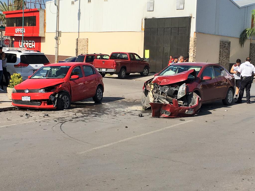 Choque en Torreón deja tres personas lesionadas. Noticias en tiempo real