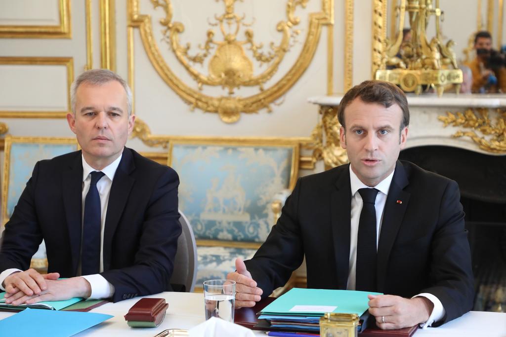 Critican a ministro francés por ofrecer lujosas cenas con dinero público. Noticias en tiempo real