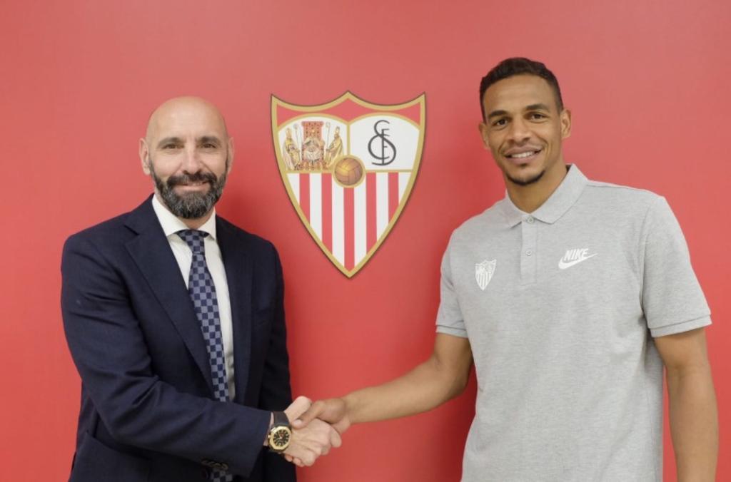 Sevilla ficha al centrocampista brasileño Fernando Reges. Noticias en tiempo real