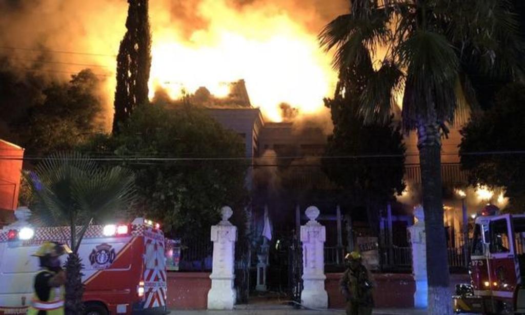 Imposible recuperación de casa histórica en Saltillo tras incendio. Noticias en tiempo real