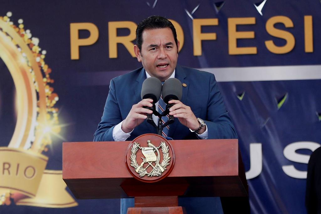 Presidente de Guatemala entrega revocatoria para negociar tercer país seguro. Noticias en tiempo real