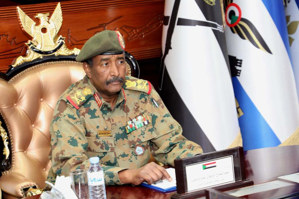Arrestan en Sudán a jefe militar por planear golpe de Estado. Noticias en tiempo real