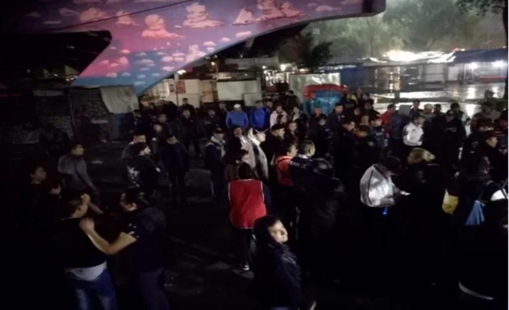 Investigan a 5 personas que atacaron a policía en metro Tacuba. Noticias en tiempo real