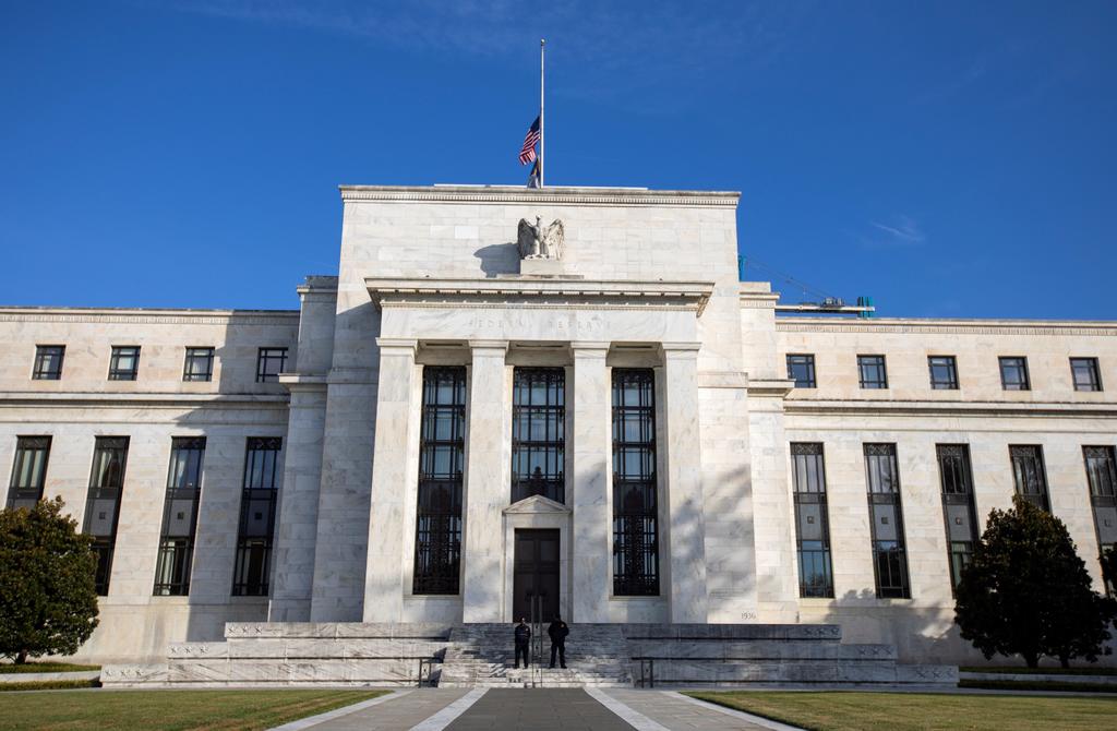 Fed baja los tipos de interés en EUA ante debilidad global. Noticias en tiempo real