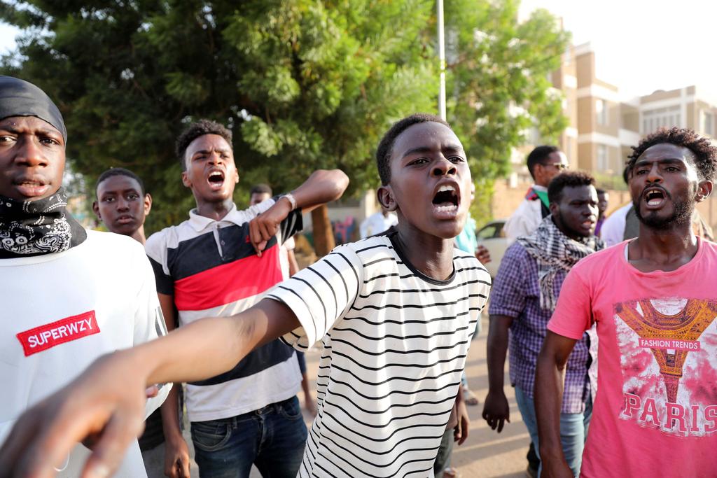 Pese a avance de negociaciones, siguen protestas en Sudán. Noticias en tiempo real