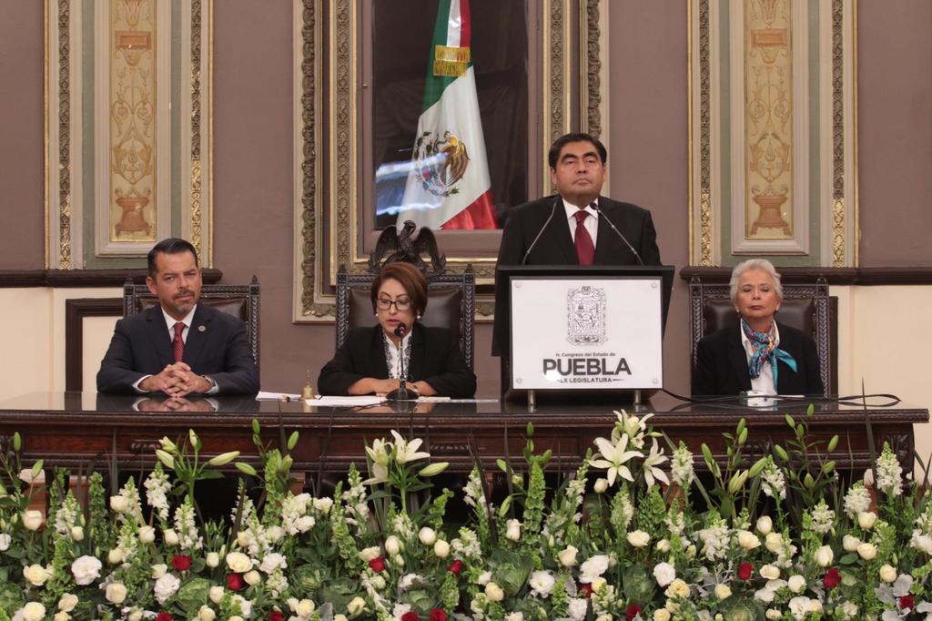 Rinde protesta Barbosa como nuevo gobernador de Puebla. Noticias en tiempo real