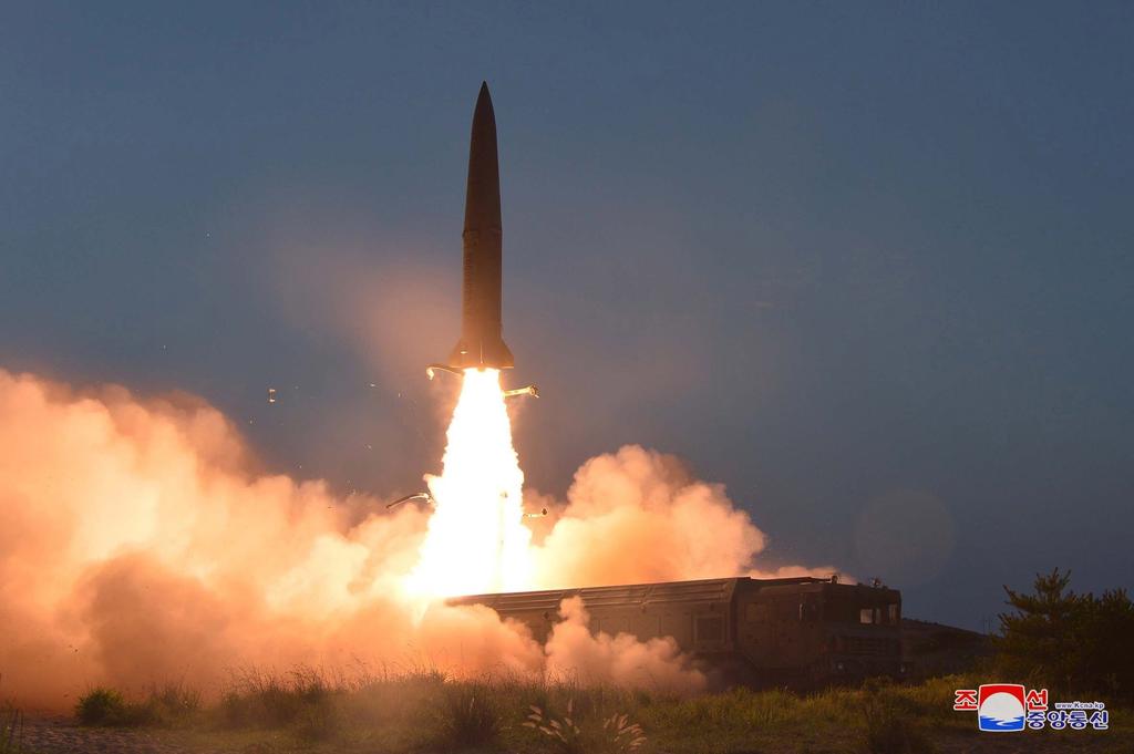 Tras lanzamiento de misiles, EUA sigue dispuesto a diálogo con Corea del Norte. Noticias en tiempo real