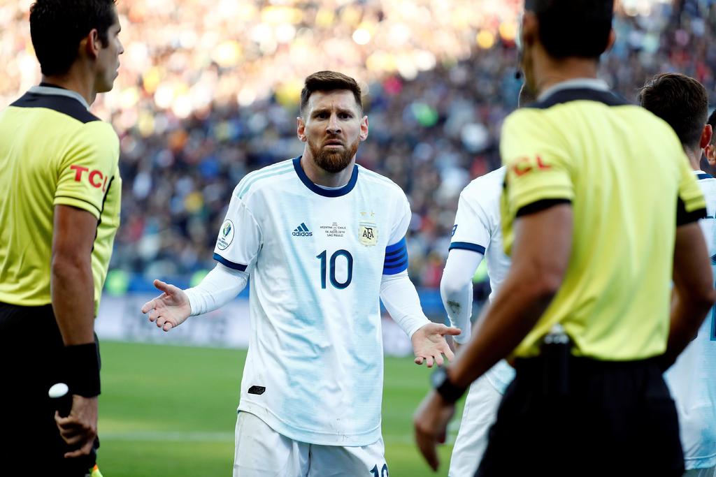 Conmebol suspende por tres meses a Messi tras polémicas declaraciones. Noticias en tiempo real