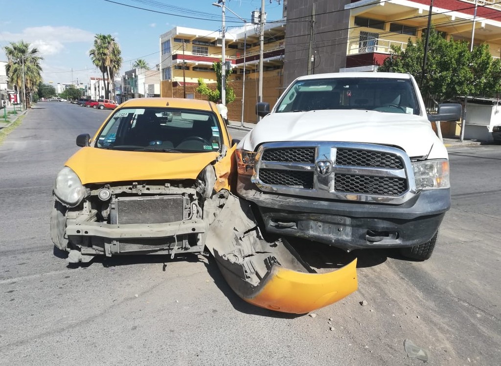 Choque en Torreón deja heridos. Noticias en tiempo real
