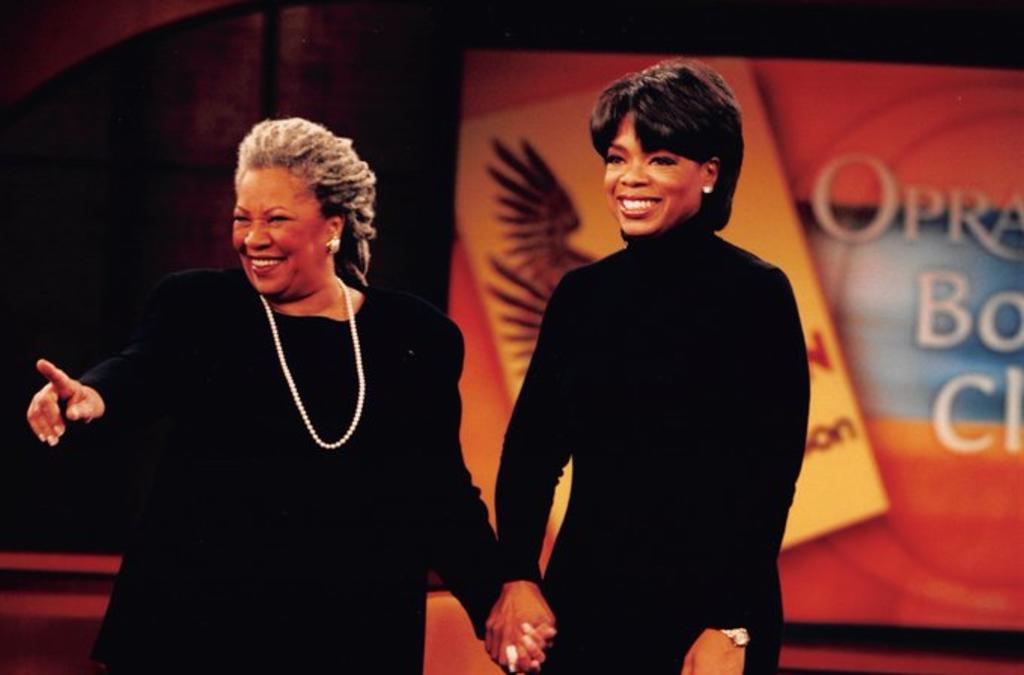 Oprah Winfrey elogía a su difunta amiga Toni Morrison. Noticias en tiempo real
