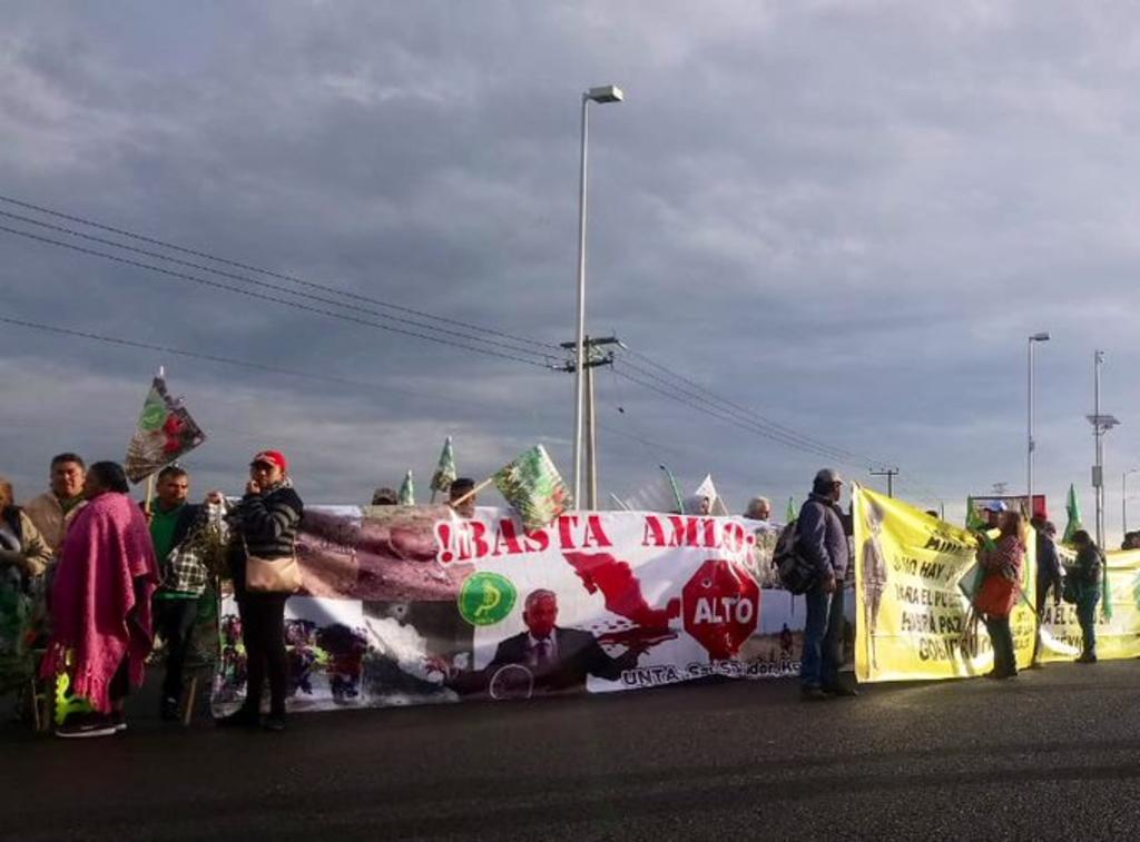 Campesinos alistan cierre de casetas en autopista México-Pachuca. Noticias en tiempo real