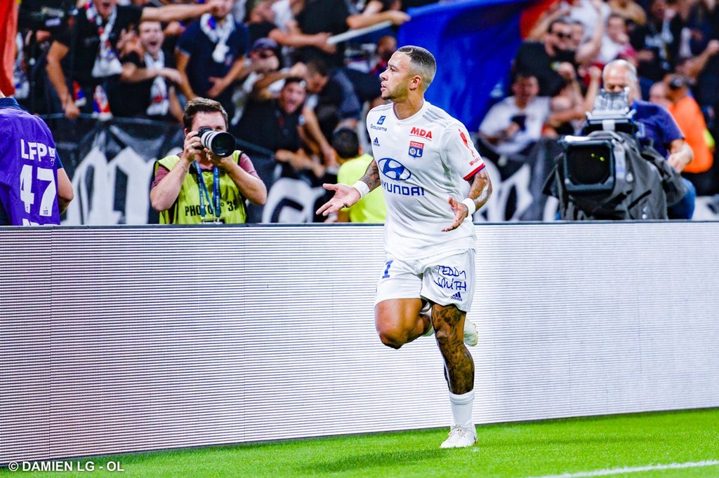 Lyon golea y confirma buen arranque en Francia. Noticias en tiempo real