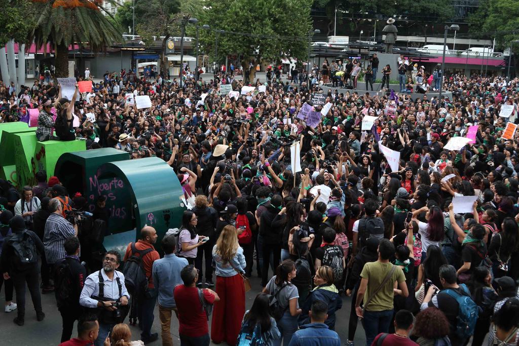 Resultaron lesionadas 34 personas tras marcha feminista. Noticias en tiempo real