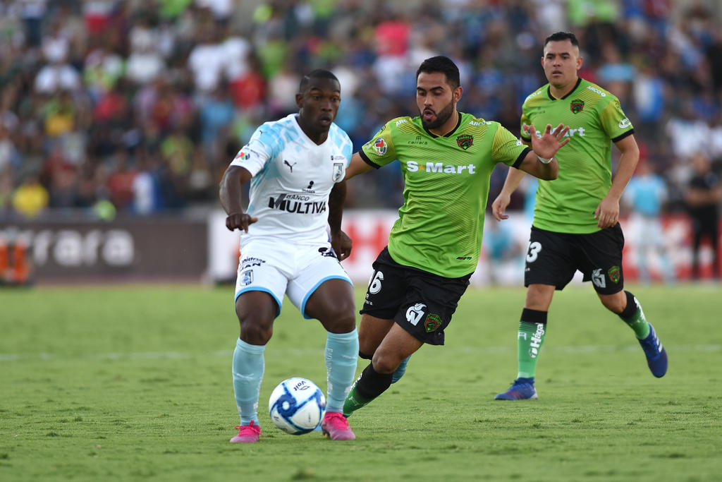 Querétaro vence 2-0 a FC Juárez y es nuevo líder de la Liga MX. Noticias en tiempo real