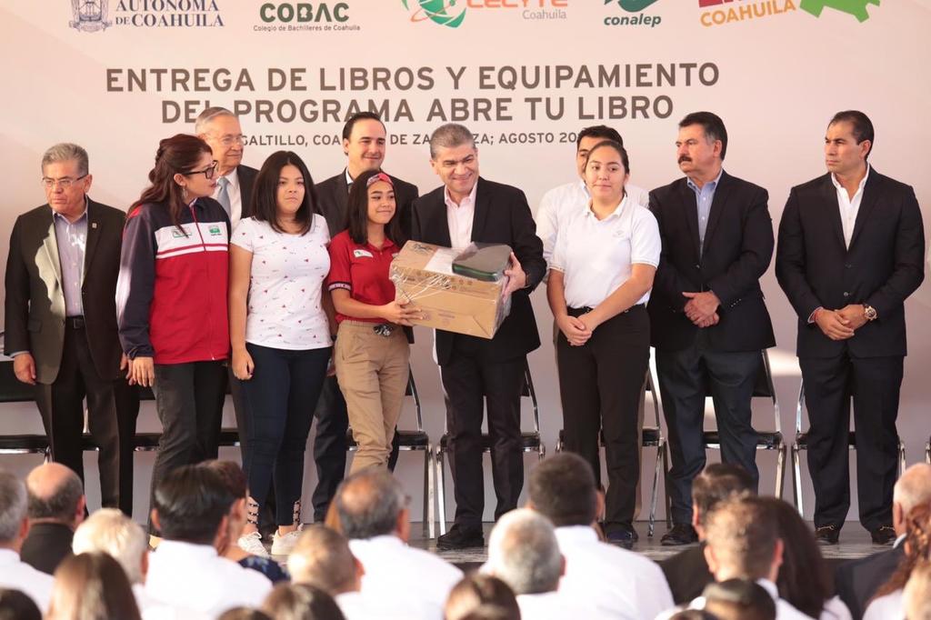 Riquelme inicia entrega de libros de texto gratuitos en Coahuila. Noticias en tiempo real