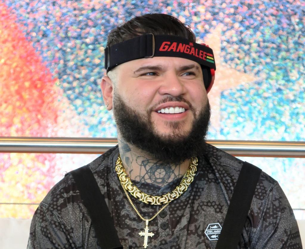 Farruko contará su historia en letras de otros. Noticias en tiempo real