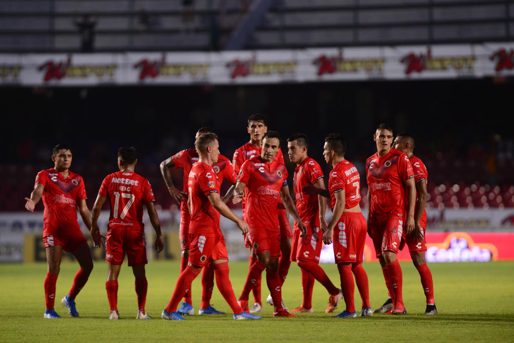 33 y contando... Veracruz cae goleado ante Querétaro. Noticias en tiempo real