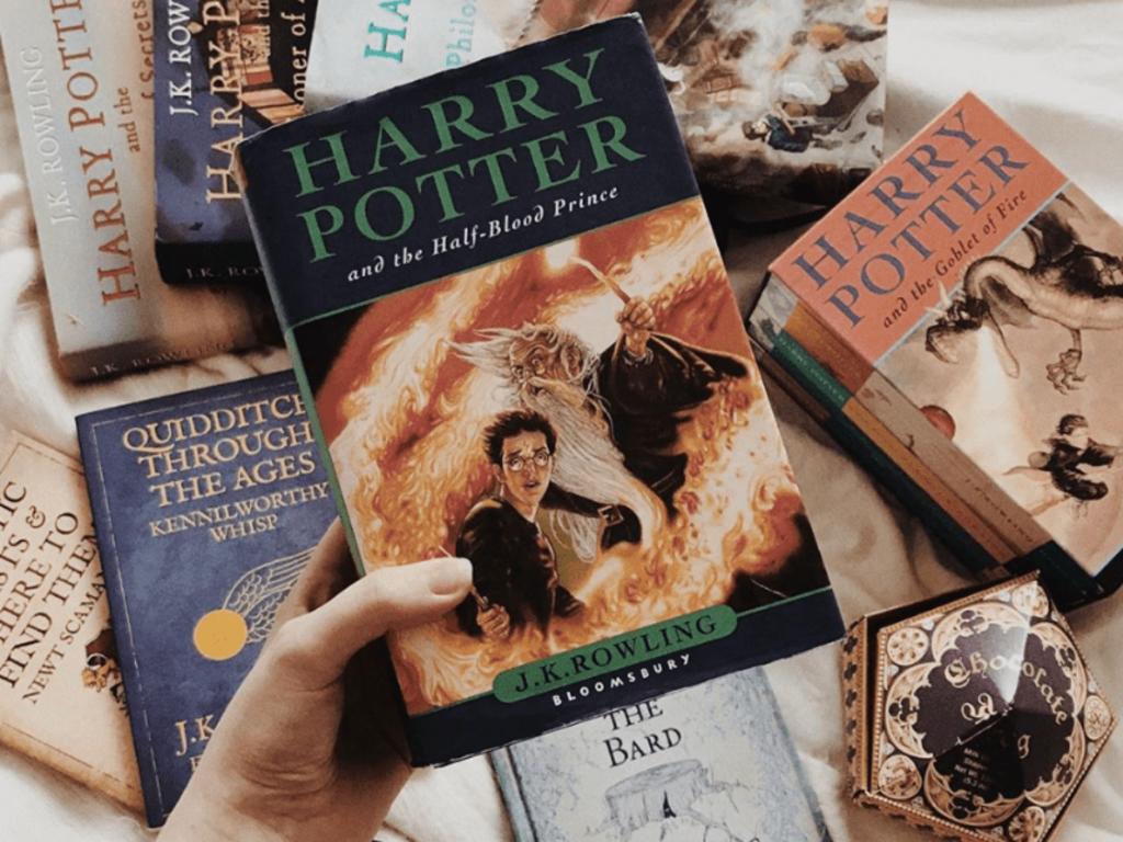 Escuela prohíbe libros de Harry Potter porque ‘los hechizos son reales’. Noticias en tiempo real