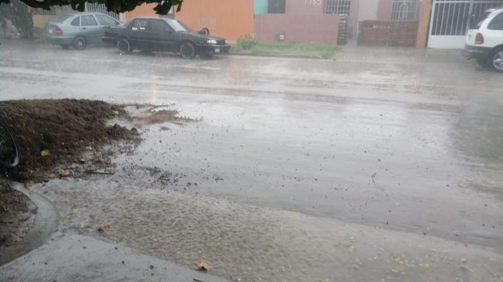 Lluvia genera encharcamientos al suroriente de Torreón. Noticias en tiempo real