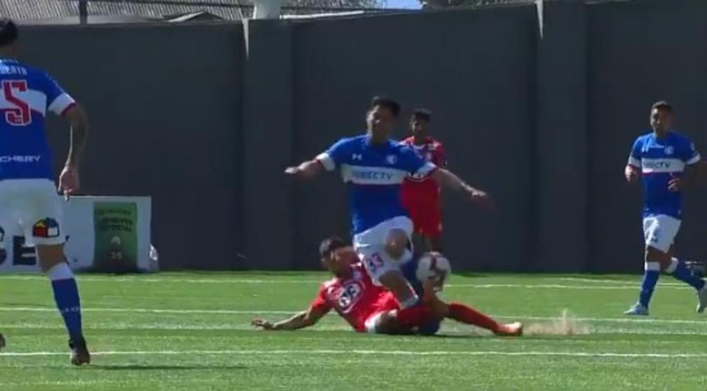 VIDEO: Exfutbolista de Cruz Azul sufre terrible lesión. Noticias en tiempo real