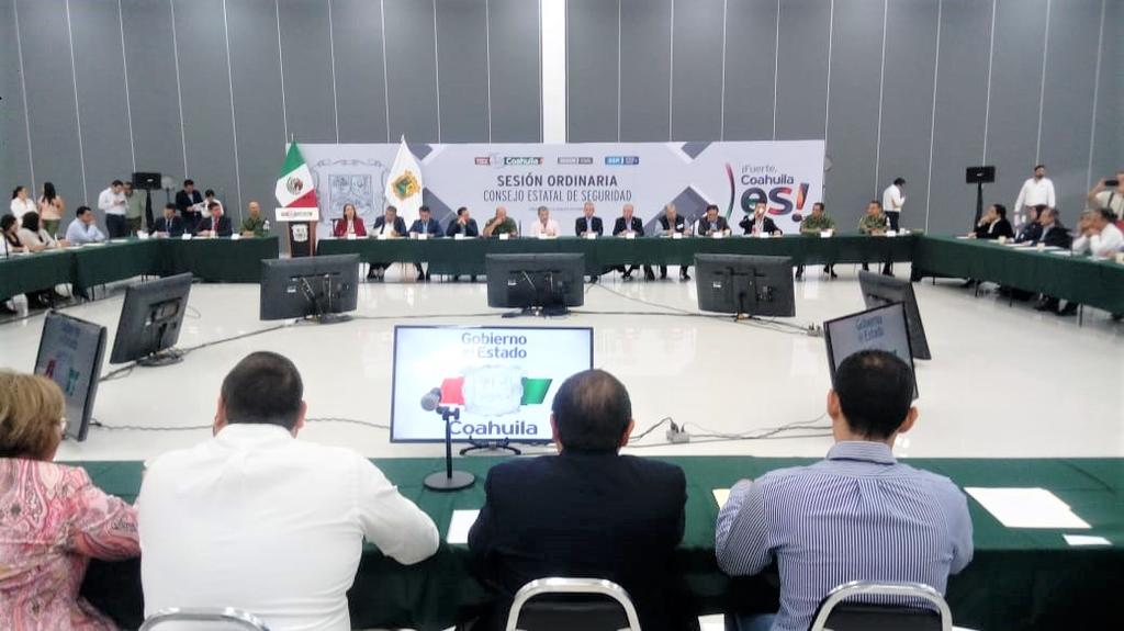 Participan los representantes de las diversas instancias de seguridad, de la Guardia Nacional y alcaldes de todos los municipios. (FERNANDO COMPEíN)