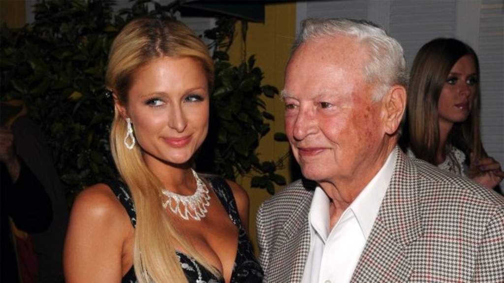 Paris Hilton le da el último adiós a su abuelo Barron Hilton. Noticias en tiempo real