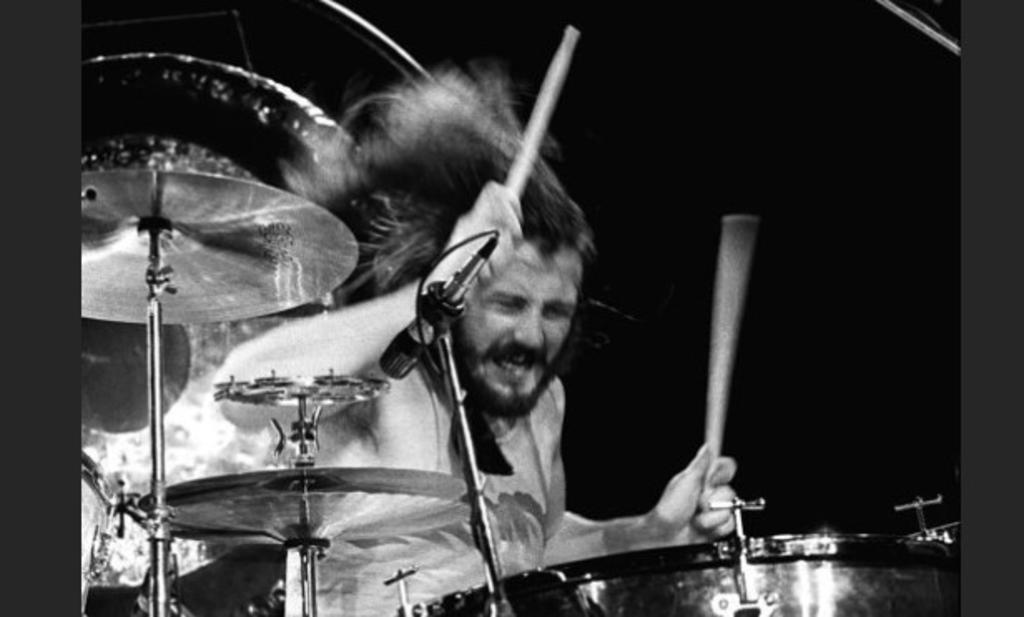 Se cumplen 39 años de la muerte de Bonzo baterista de Led Zeppelin. Noticias en tiempo real
