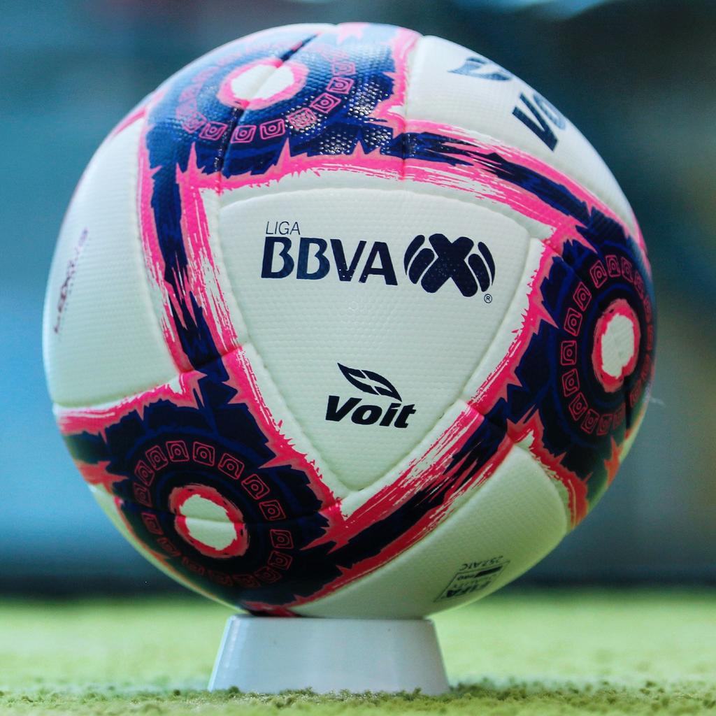 Liga MX presenta balón en apoyo a la Lucha Contra el Cáncer de Mama. Noticias en tiempo real