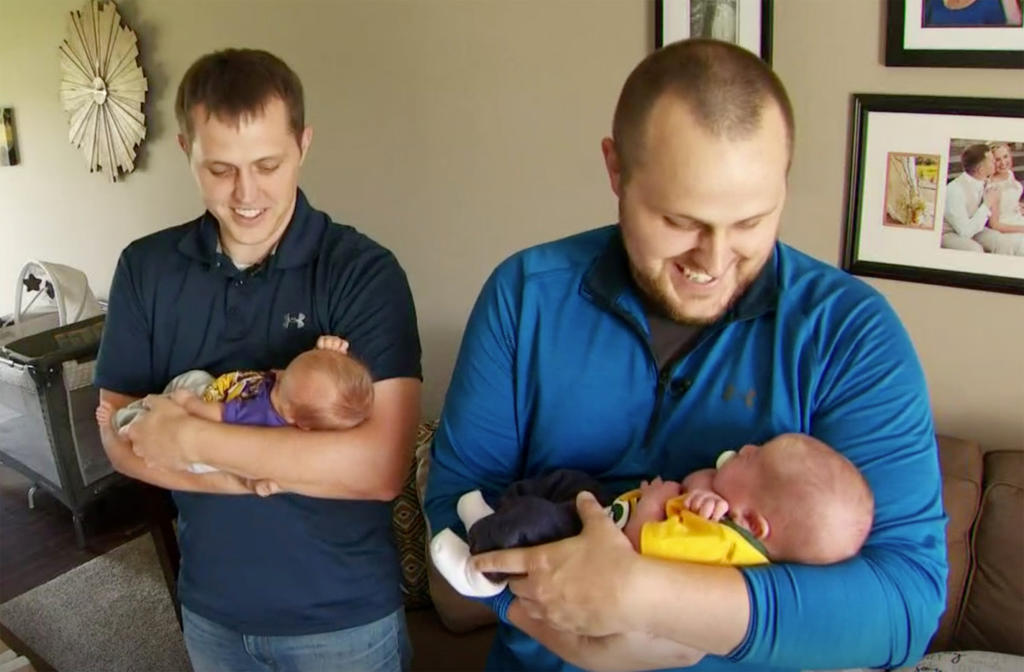 Hermanos gemelos se convierten en padres el mismo día. Noticias en tiempo real