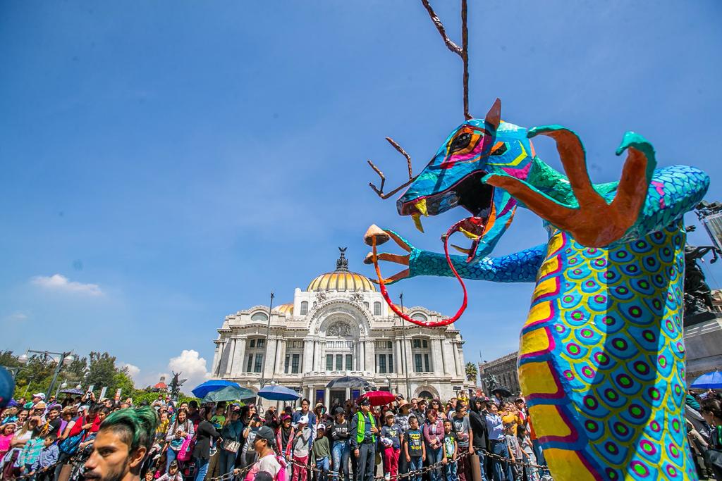 Fantástico desfile de alebrijes reúne a 40 mil personas en CDMX. Noticias en tiempo real