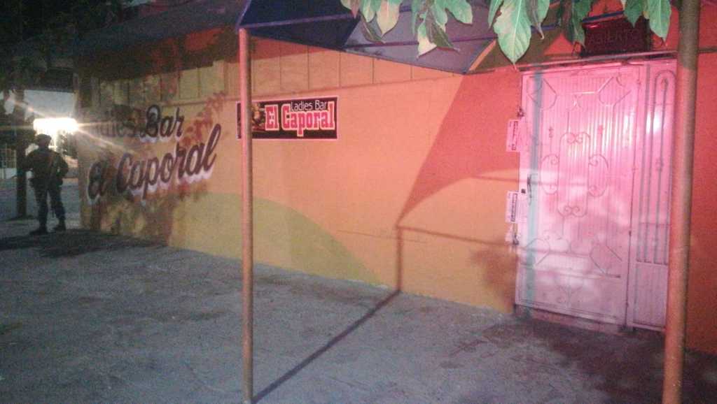 Clausuran bar por rebasar horarios en Gómez Palacio. Noticias en tiempo real