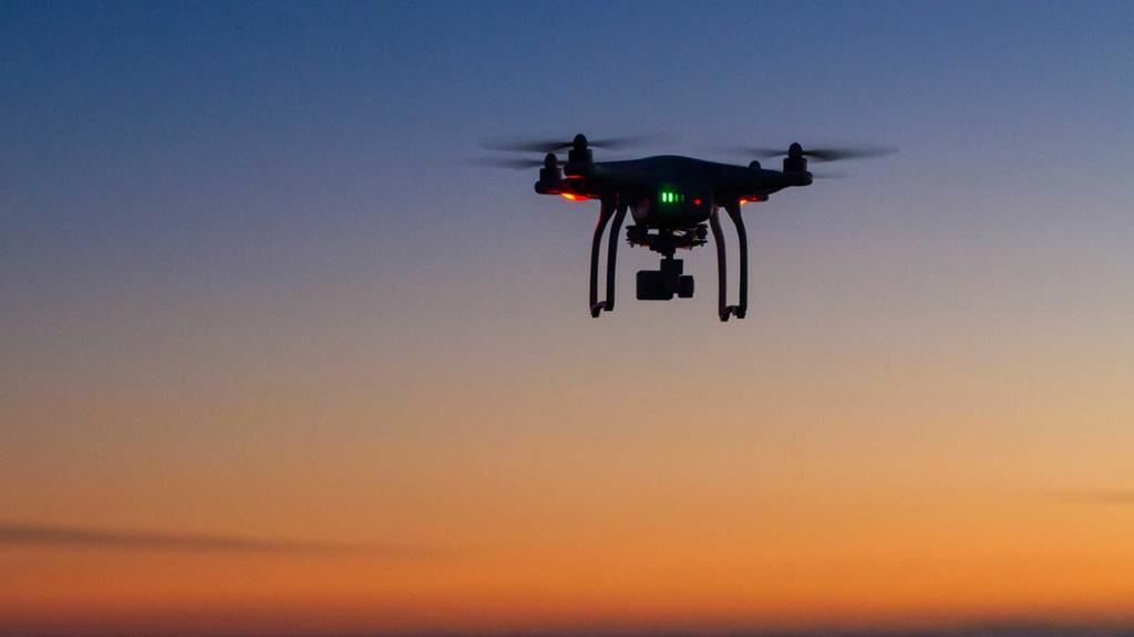 Buscan agravar uso de drones para espiar y luego asaltar en la CDMX. Noticias en tiempo real