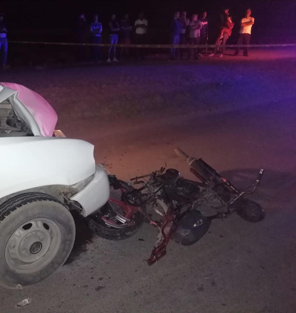 Conductor arrolla motocicleta en Madero; una mujer muere en el lugar. Noticias en tiempo real