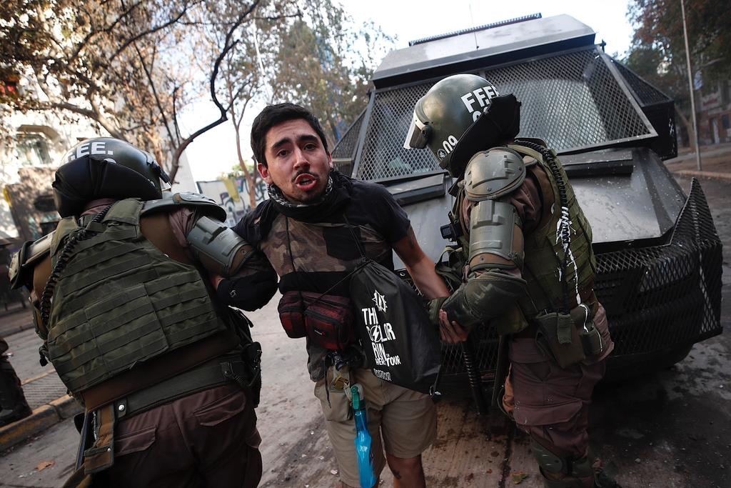 Fiscalía chilena imputará a 14 policías por dos casos de tortura. Noticias en tiempo real