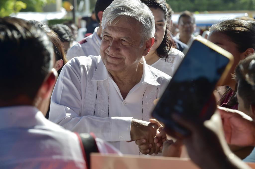 López Obrador consultará a pueblos indígenas por Tren Maya. Noticias en tiempo real
