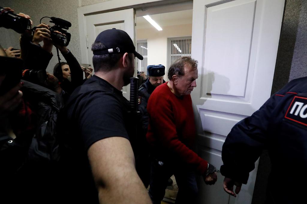 Dan prisión preventiva al historiador ruso que descuartizó a su exalumna. Noticias en tiempo real