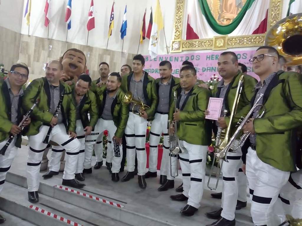 Agradecen bandas musicales a la Virgen de Guadalupe - El Siglo de Torreón