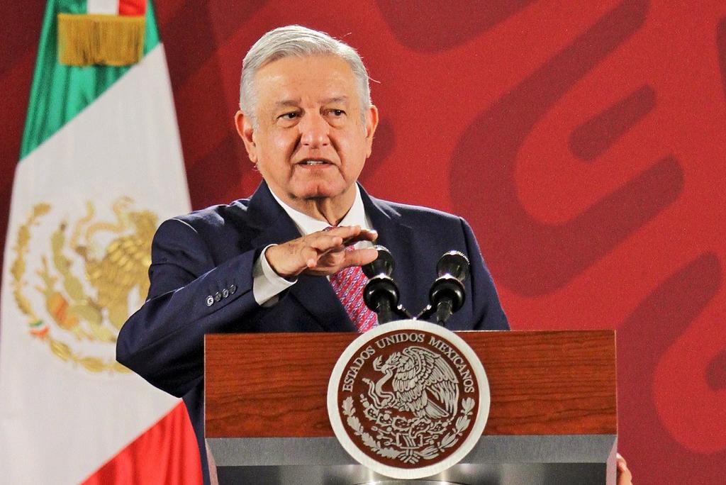 Anuncia AMLO aumento al salario de soldados y marinos. Noticias en tiempo real