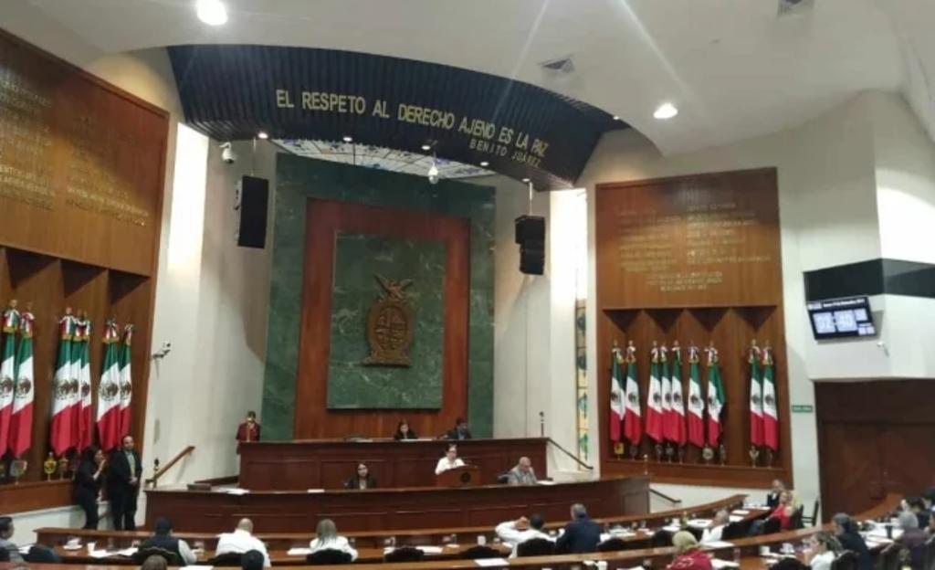 Aguinaldo de 154 mil pesos para diputados en Sinaloa. Noticias en tiempo real